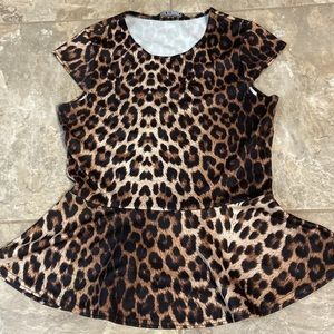 Last chance NWOT🔴Animal Print Peplum Top Size S